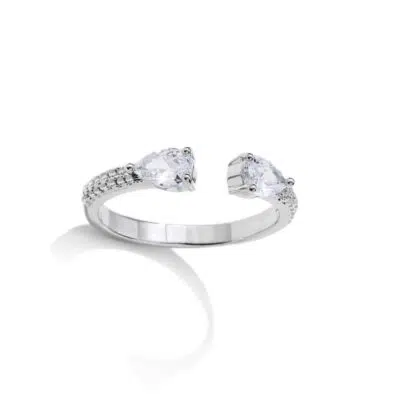 טבעת פתוחה בשיבוץ טיפה בגוון כסף