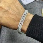 צמיד גולן קובאני משובץ בגוון כסף - תמונה 8