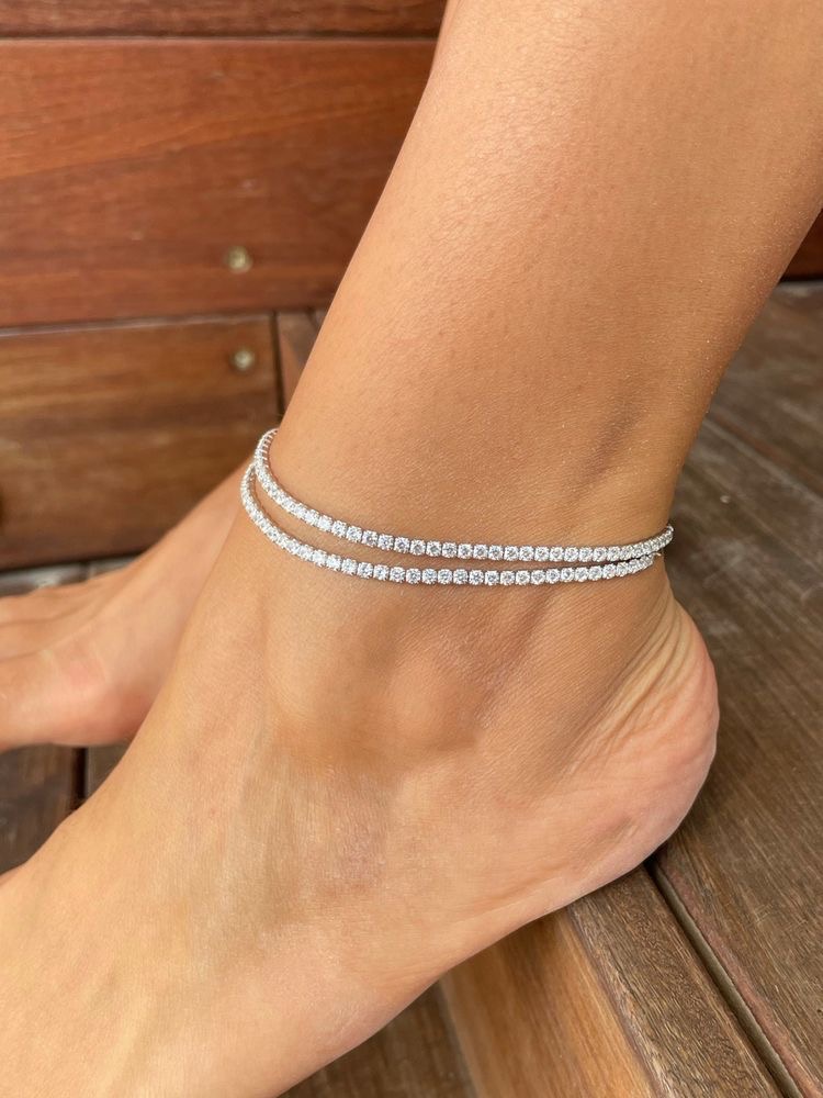 צמיד טניס לרגל בגוון כסף - תמונה 3