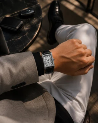 הכירו את Pierre Richardson PR2091 
שעון מלבני בעיצוב קלאסי ועל זמני, למי שמעריך אלגנטיות אמיתית.

✨ ספרות רומיות רצות למראה יוקרתי
🖤 רצועת עור שחורה איכותית ונוחה
💎 זכוכית ספיר קריסטל עמידה במיוחד בפני שריטות
💧 עמידות במים 5ATM לשימוש יומיומי
🎩 עיצוב מלבני ייחודי שמבדל אותך מהשאר

אם אתה מחפש שעון שישדר טעם, סטייל ונוכחות זה בדיוק הדגם שישלים כל חליפה, אירוע או הופעה אלגנטית.

🔥 עכשיו במחיר מיוחד באתר אורלנדו שעונים היבואן הרשמי.
👉 www.orlando.co.il 

#PierreRichardson #LuxuryWatch #MensWatch #DressWatch #ClassicStyle